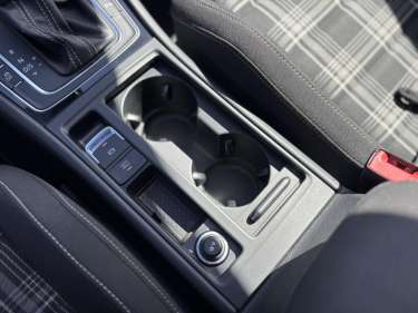 VW GOLF 7 2.0 TDI 184 DSG7 GTD