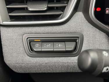 RENAULT CLIO 1.6 E-Tech Hybrid 145 Techno