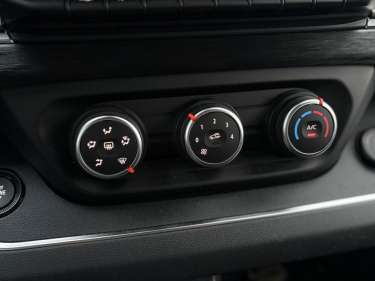 NISSAN PRIMASTAR COMBI L2H1 2.0 DCI 150 N-Connecta