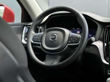 VOLVO S60 B4 197 MHEV Core +