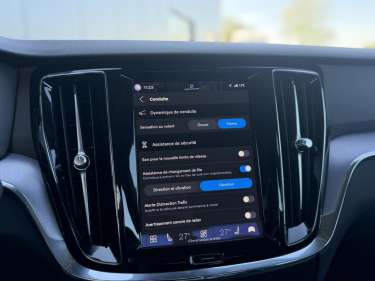 VOLVO S60 B4 197 MHEV DCT7 Core +