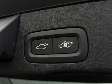 VOLVO XC60 T6 AWD 350 PHEV BVA Plus Style Chrome