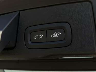 VOLVO XC60 T6 AWD 350 PHEV BVA Plus Style Chrome