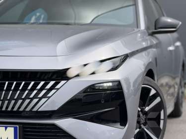 PEUGEOT 308 NV Hybrid 145 GT e-DSC6