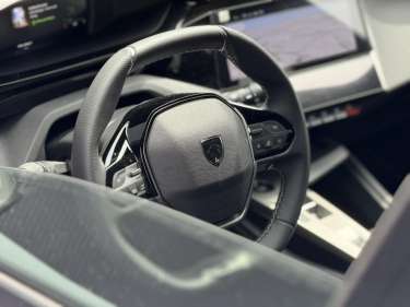 PEUGEOT 308 NV Hybrid 145 GT e-DSC6
