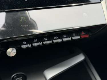 PEUGEOT 308 NV Hybrid 145 GT e-DSC6