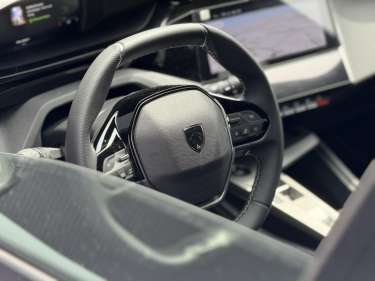 PEUGEOT 308 NV Hybrid 145 GT e-DSC6