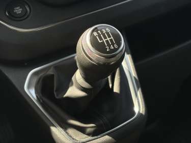 NISSAN PRIMASTAR COMBI L1 2.0 DCI 150 Tekna