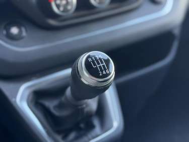 NISSAN PRIMASTAR COMBI L1 2.0 DCI 150 Tekna