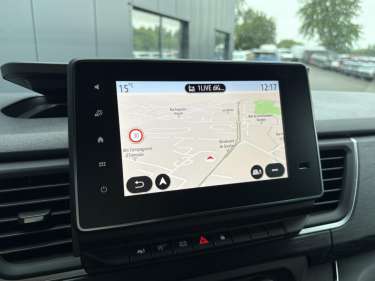 NISSAN PRIMASTAR COMBI L1 2.0 DCI 170 BVA6 Tekna