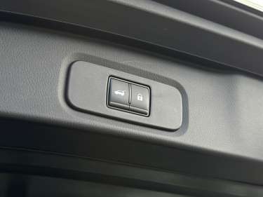 NISSAN QASHQAI III NV 1.3 MHEV DIG-T 158 X-Tronic N-Connecta