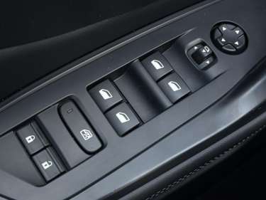 PEUGEOT 308 1.2 PureTech 130 Allure