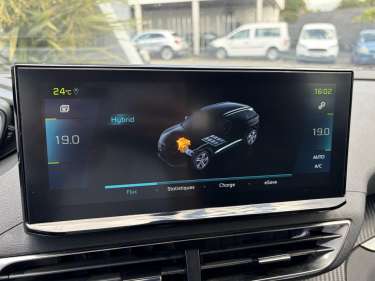 PEUGEOT 3008 Plug-in Hybrid 180 Allure e-EAT8
