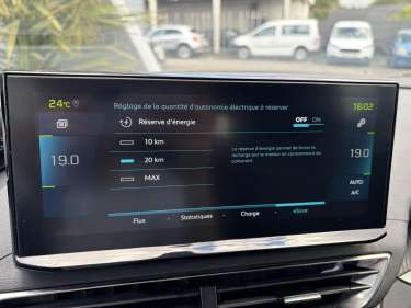 PEUGEOT 3008 Plug-in Hybrid 180 Allure e-EAT8