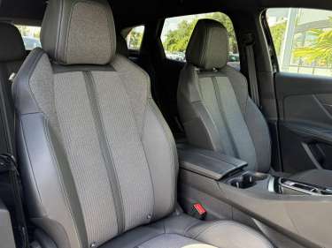PEUGEOT 3008 Plug-in Hybrid 180 Allure e-EAT8