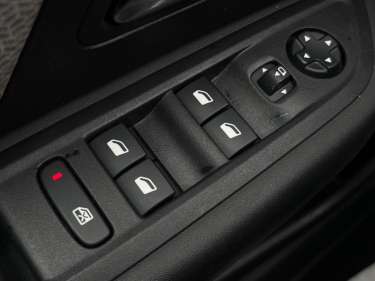 CITROEN C4 1.2 PureTech 130 EAT8 Shine Pack