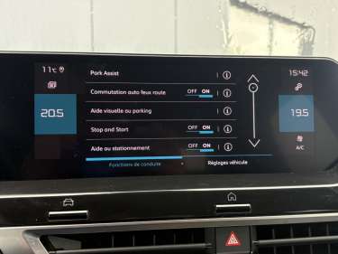 CITROEN C4 1.2 PureTech 130 EAT8 Shine Pack