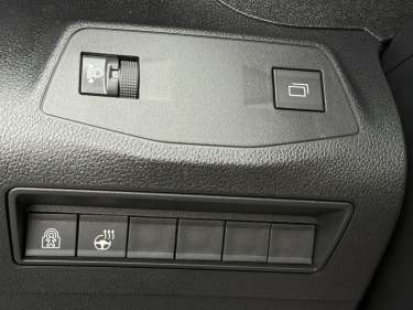 PEUGEOT RIFTER M 1.5 BlueHDI 130 EAT8 Allure