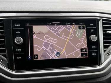 VW T-ROC 1.5 TSI 150 DSG7 Carat