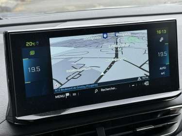 PEUGEOT 3008 Plug-in Hybrid 180 Allure e-EAT8