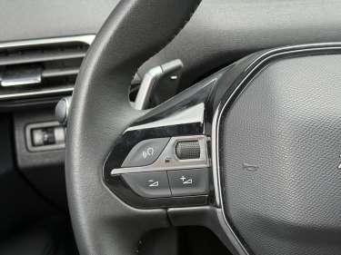 PEUGEOT 3008 Plug-in Hybrid 180 Allure e-EAT8
