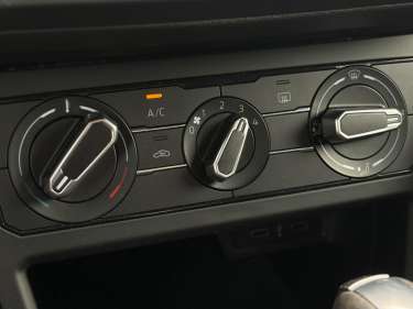 VW POLO VI TSI 95 DSG Confortline