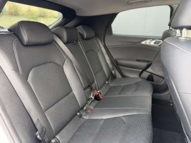 KIA XCEED 1.6 CRDi MHEV 136 DCT Premium