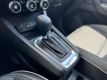 RENAULT CAPTUR 1.3 TCE Mild Hybrid 140 EDC Techno