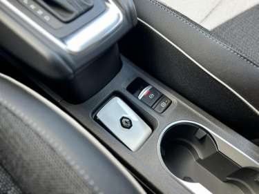 RENAULT CAPTUR 1.3 TCE Mild Hybrid 140 EDC Techno