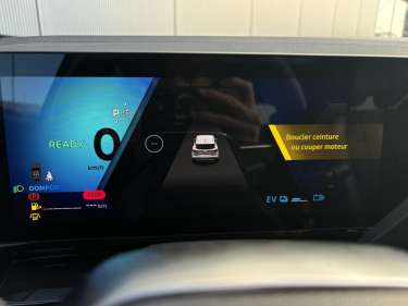 RENAULT AUSTRAL E-Tech Full Hybrid 200 Techno