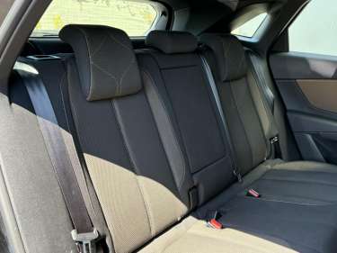 DS DS7 CROSSBACK 2.0 BlueHDI 180 EAT8 Business