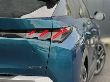 PEUGEOT 3008 NV Hybrid 145 e-DSC6 GT