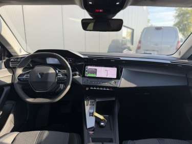 PEUGEOT 308 1.5 BlueHDI 130 EAT8 Allure