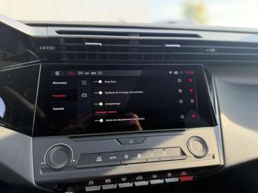 PEUGEOT 308 1.5 BlueHDI 130 EAT8 Allure