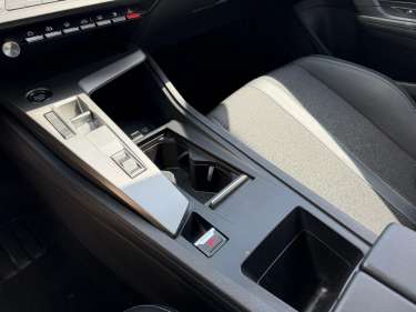 PEUGEOT 308 1.5 BlueHDI 130 EAT8 Allure