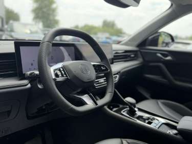 MG MOTOR EHS 1.5 Hybrid+ 224 Luxury