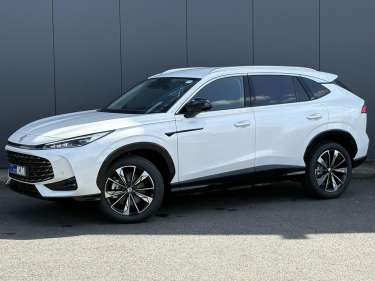 MG MOTOR EHS 1.5 Hybrid+ 224 Luxury