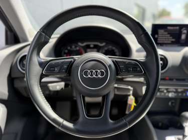 AUDI A3 SPORTBACK 30 TFSI 116 S-Tronic Business Line