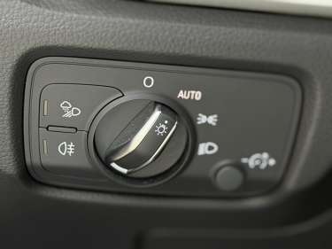 AUDI A3 SPORTBACK 30 TFSI 116 S-Tronic Business Line