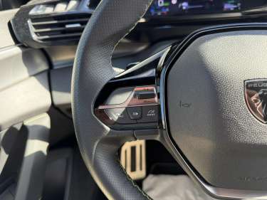 PEUGEOT 408 1.6 PHEV 180 e-EAT8 GT