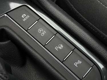 VW TIGUAN 2.0 TDI 150 DSG7 R-Line