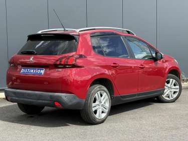 PEUGEOT 2008 1.2 PureTech 110 Style