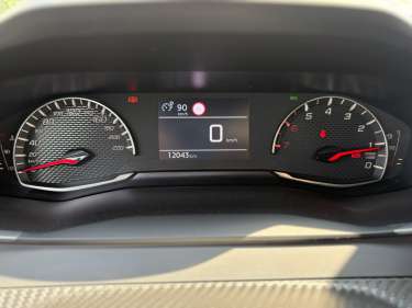 PEUGEOT 2008 NV 1.2 PureTech 100 Active