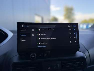 PEUGEOT PARTNER FOURGON M 1.5 BlueHDI 100 Pack Premium Connect