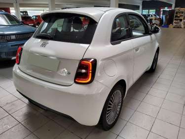 FIAT 500e 95ch 23.8kWh