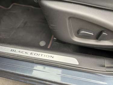 RENAULT KADJAR 1.3 TCE 140 EDC Black Edition