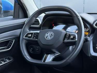 MG MOTOR ZS 1.5 Hybrid+ 197 Luxury