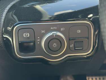 MERCEDES CLASSE A 180 d 7G-DCT AMG Line