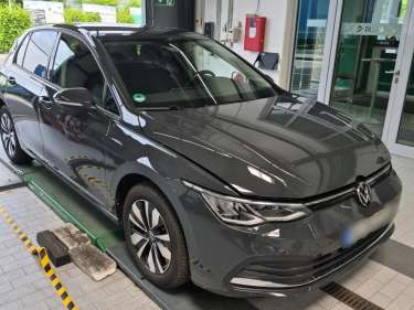 VW GOLF 8 1.0 eTSI 110 DSG Goal
