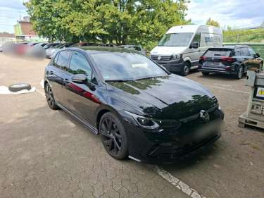 VW GOLF 8 1.5 eTSI 150 DSG R-Line